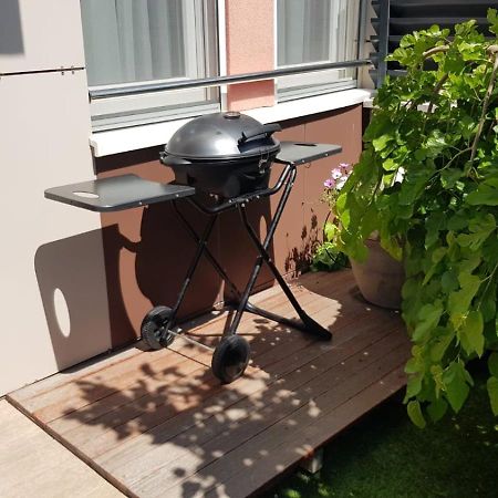 Salvia Apartment With Private Jacuzzi Split Exterior photo